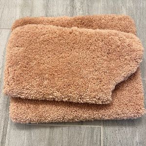 Brand new, never used Pink Bathroom Mats